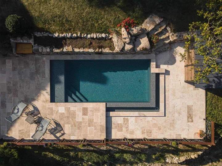 Installation de piscines Alénya