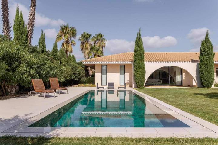 Constructeur de piscines  Alénya